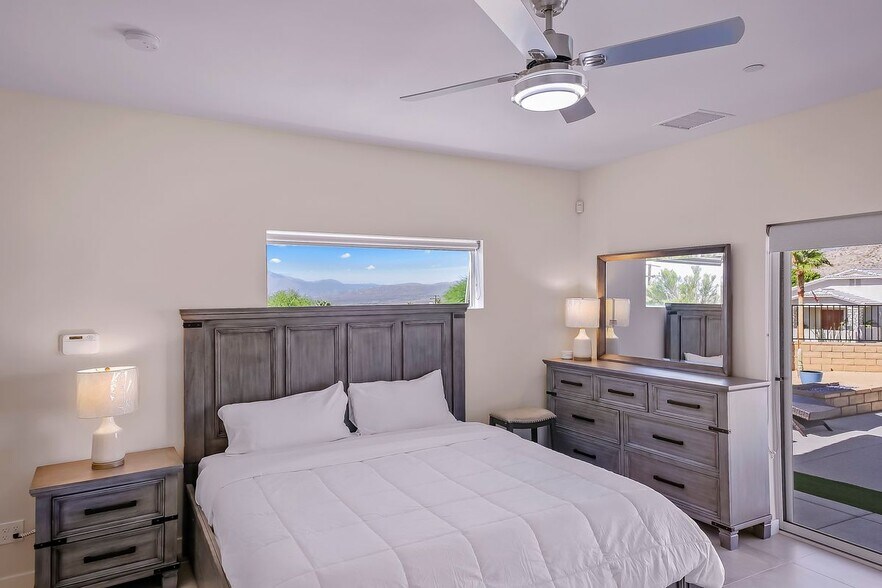 Building Photo - 9190 Puesta Del Sol