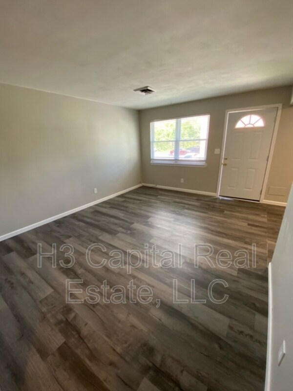 Building Photo - 17 N 44th St