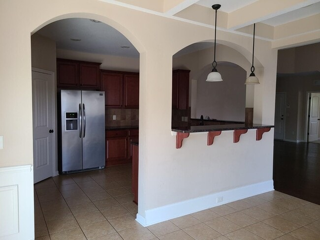 Building Photo - 7327 San Vista Dr