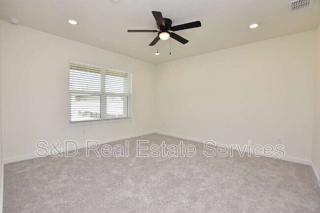 Building Photo - 3183 Cup Dr