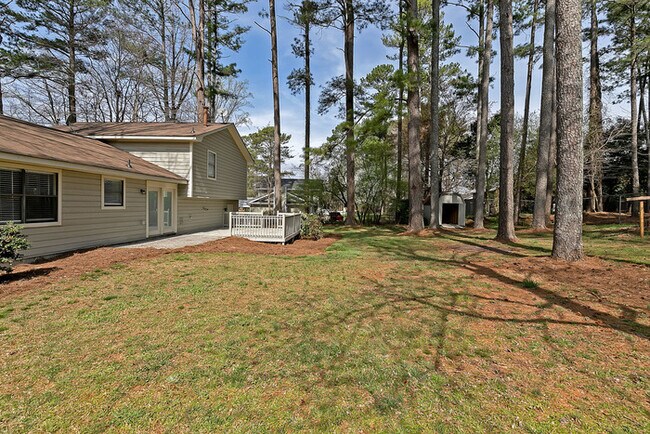Building Photo - 614 Mephisto Cir