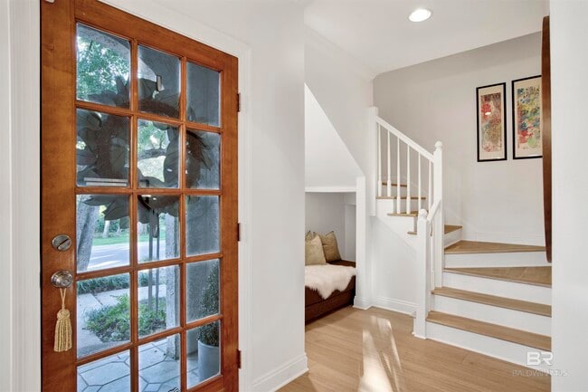 Building Photo - 460 Equality Ave