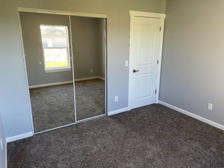 Building Photo - 532 Scenic Loop