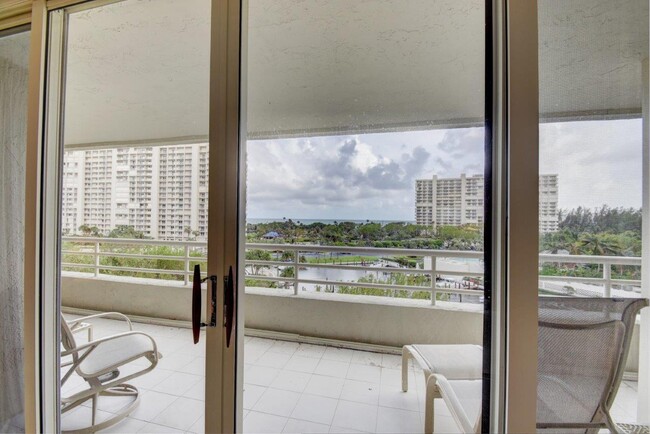 Building Photo - 4201 N Ocean Blvd