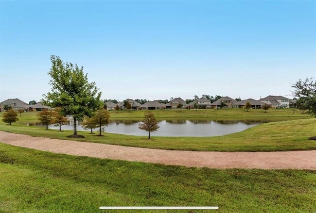 Building Photo - 24510 Raven Cliff Falls Dr
