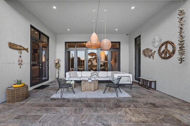 Building Photo - 5000 SW 159th Ave