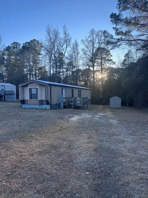 Building Photo - 2930 Pinecrest Dr