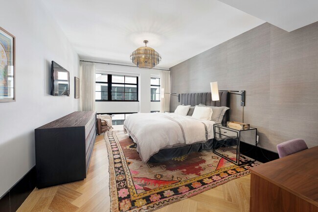 Building Photo - 51 Jay St