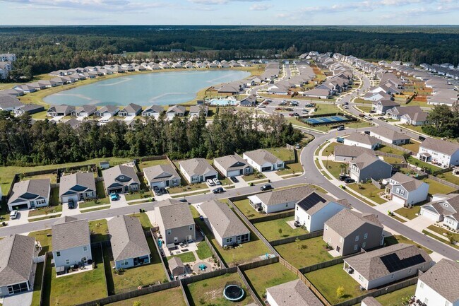 Building Photo - Home in Surf City