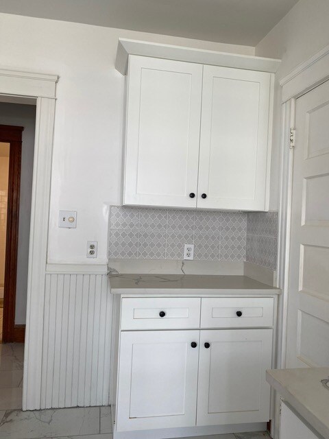 Building Photo - 24 Huxley Ave