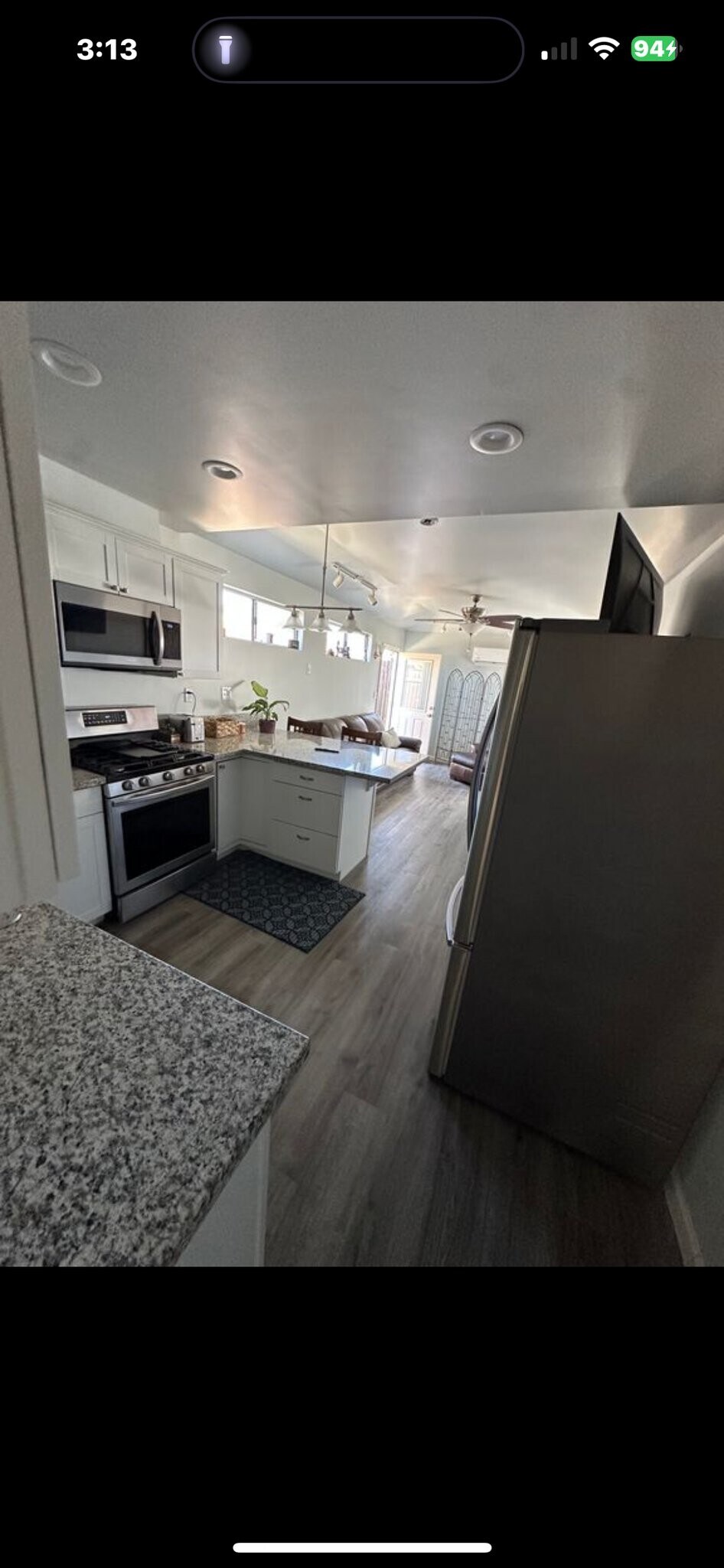 Building Photo - 1604 Chestnut Ave