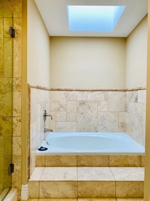 Building Photo - INCREDIBLE 3BD/3BA TOWNHOME IN THE DEL CHA...