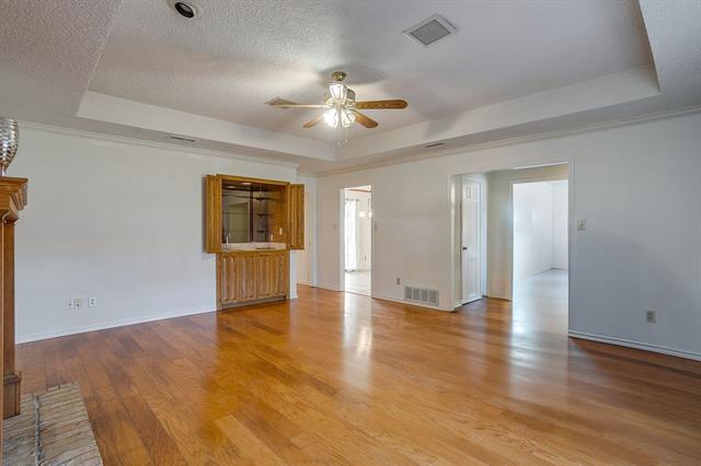 Building Photo - 7017 Baseline Ln