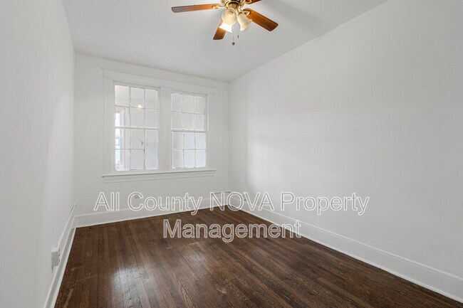 Building Photo - 1719 West Virginia Ave NE