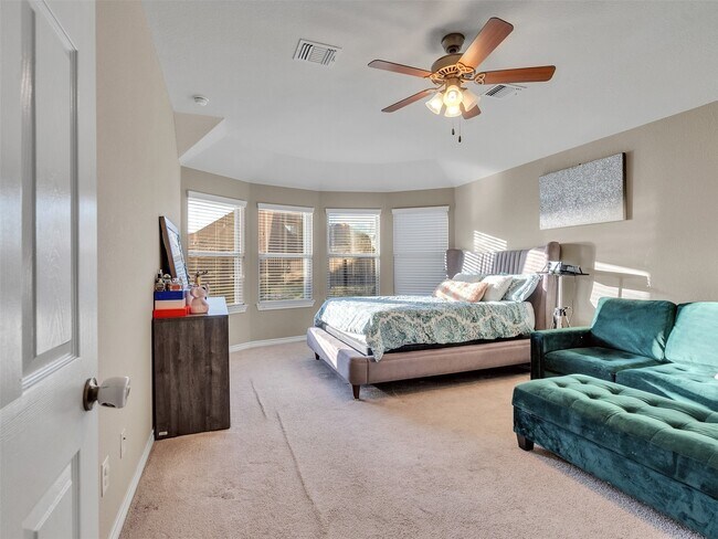 Building Photo - 11119 Mineral Island Ln