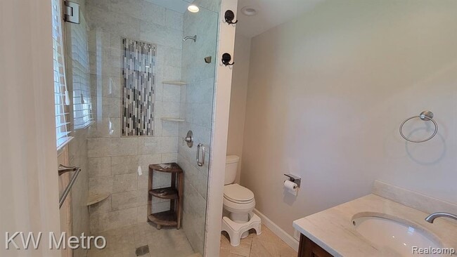 Building Photo - 46400 Briargate Dr