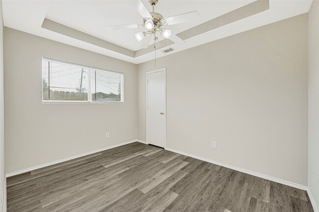 Building Photo - 12802 Rio Bravo St