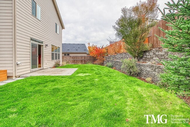 Building Photo - Spacious 4  BD Home with Modern Upgrades in Vancouver