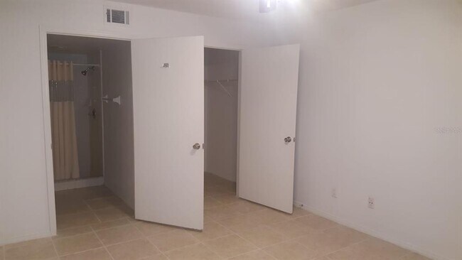 Building Photo - 13917 Timberland Dr