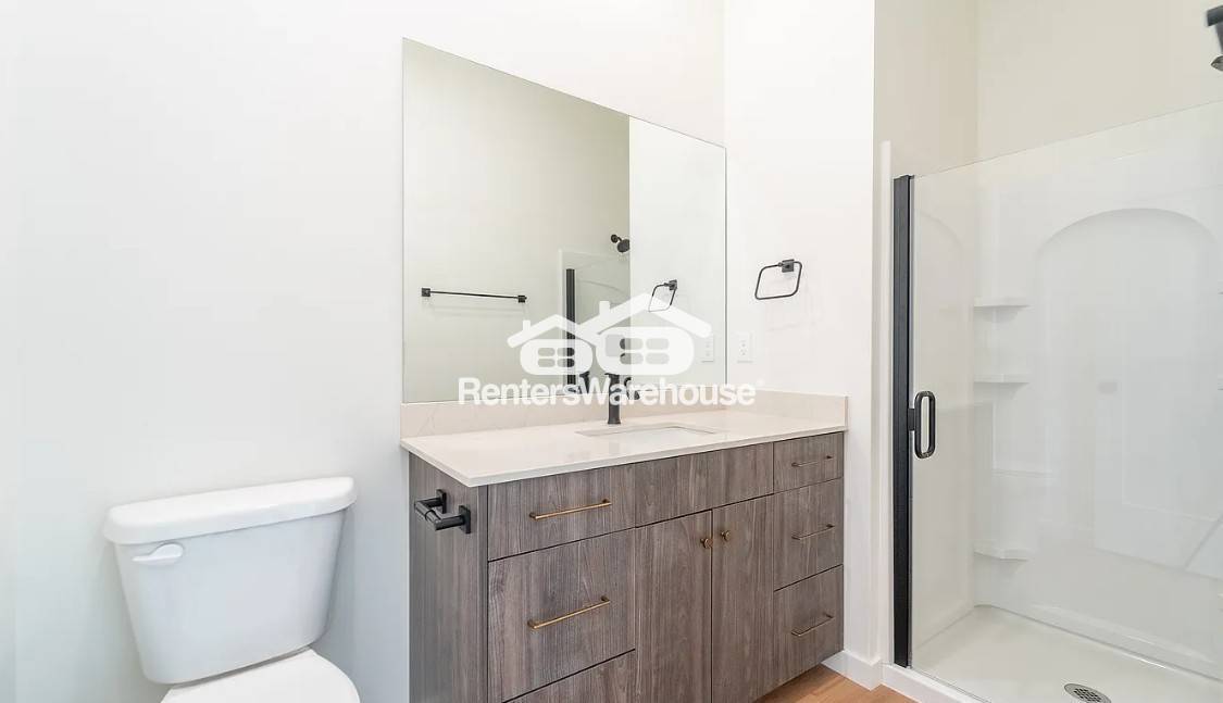 Building Photo - 544 N 600 W