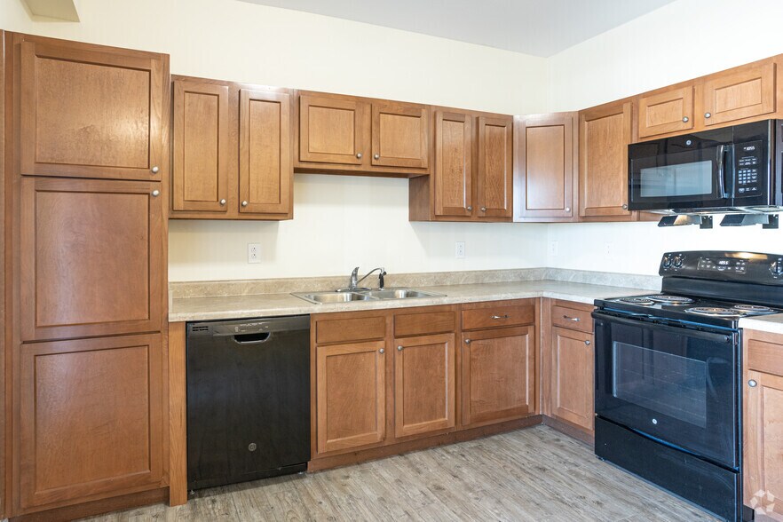 Middletown Apartments 13730 Poplar Leaf Way Louisville KY 40223