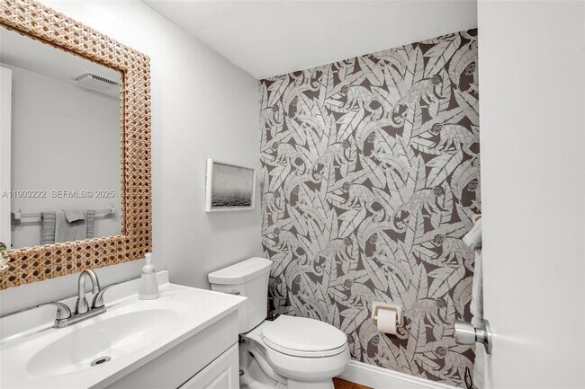 Building Photo - 808 Cypress Blvd