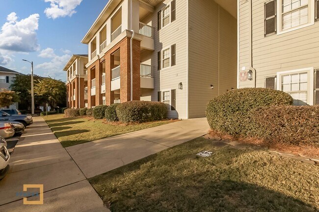 Building Photo - 3218 Veterans Memorial Pkwy