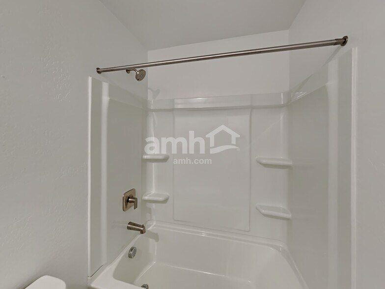 Building Photo - 21399 S 231st Way