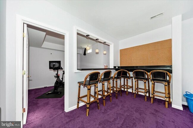 Building Photo - 1504 Larel Ct