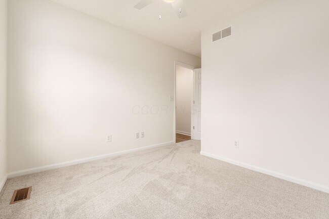 Building Photo - 8407 Covered Wagon Ct