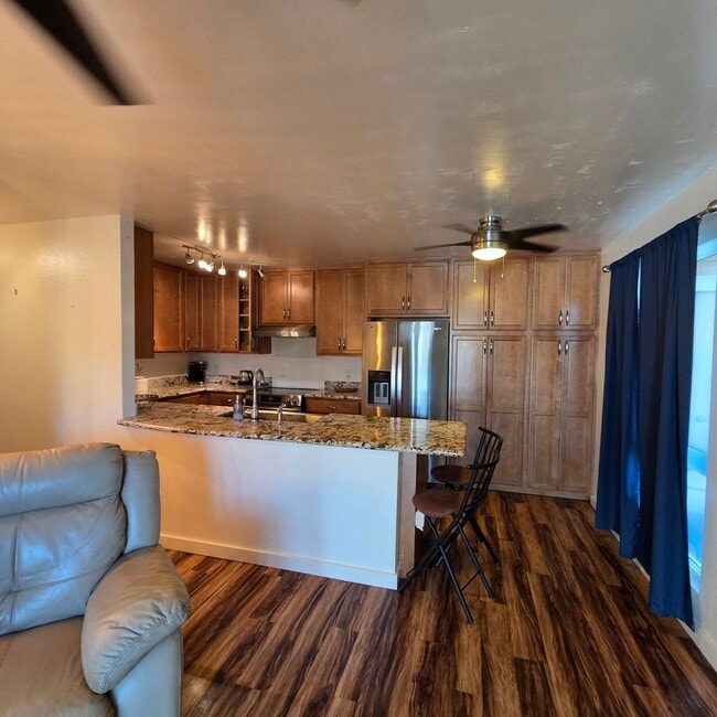 Building Photo - Pet Friendly downstairs 2/1.5-bedroom North Kihei Condo