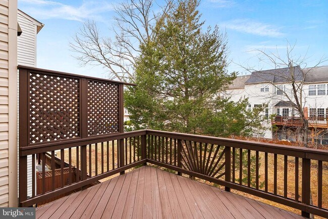 Building Photo - 13584 Cedar Run Ln