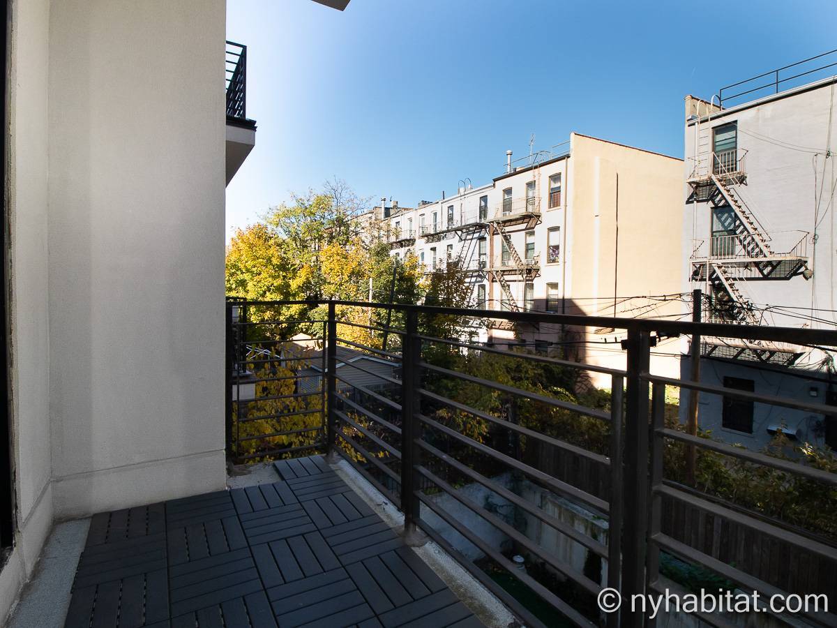 Building Photo - 1325 Herkimer St