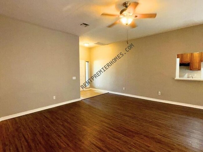 Building Photo - 5328 Republic Dr