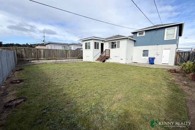 Building Photo - Bright 3-Bedroom Home with Large Backyard in South San Francisco