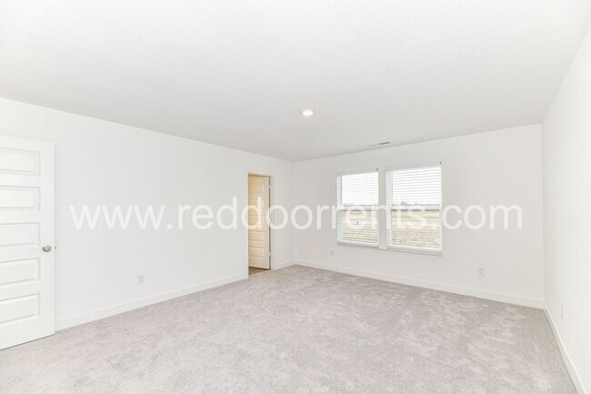 Building Photo - Available Now