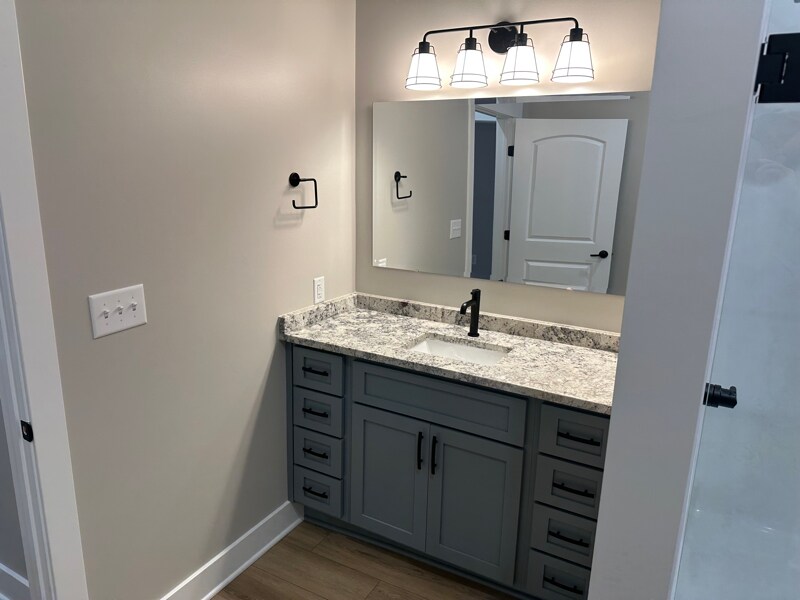 Building Photo - 104 S 4th St