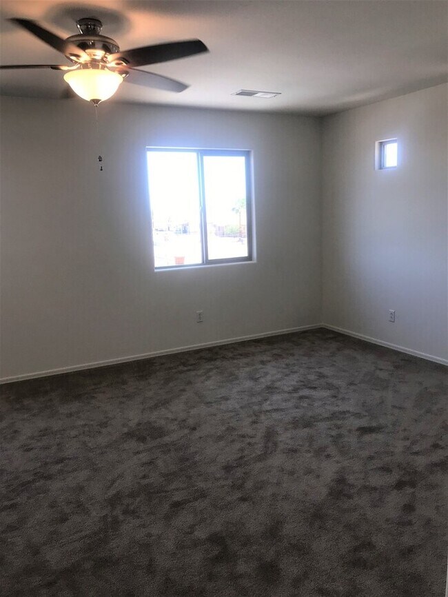 Building Photo - Brand New Home in Gated Community!