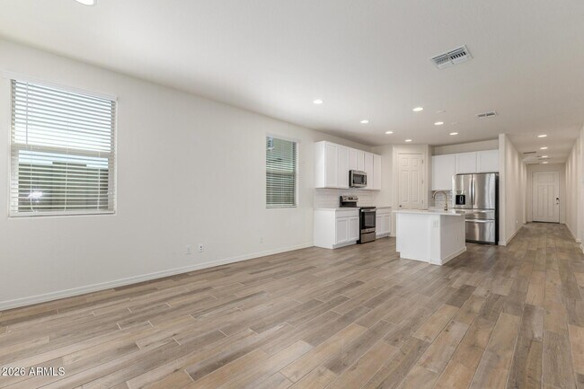 Building Photo - 2117 N 209th Ln