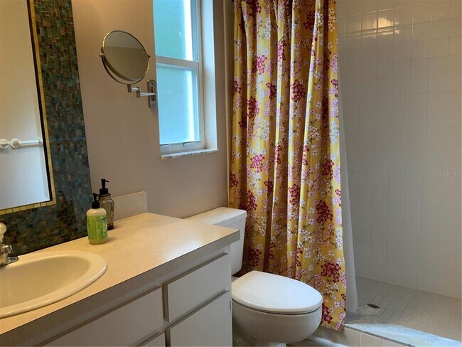Building Photo - 1594 Coastal Pl
