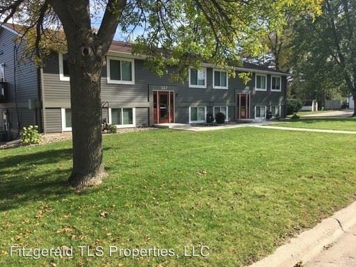 Primary Photo - 227 Chambers Ave