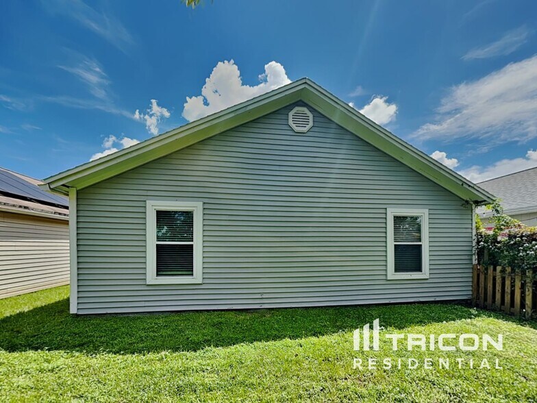 Building Photo - 1850 Yukon Ct