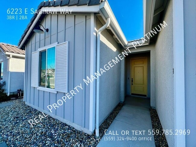 Building Photo - $2,595 Fowler & Ashlan, 3 Bedroom 2 Bathro...