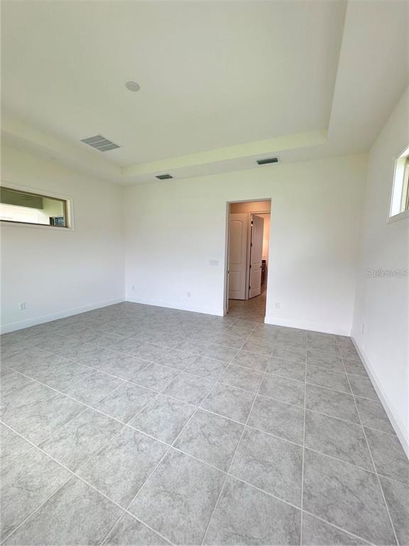 Building Photo - 13124 Weaver Ave