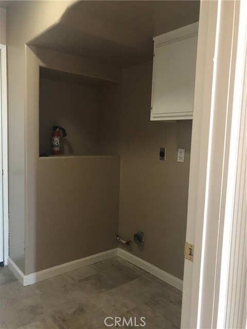 Building Photo - 14 Calella