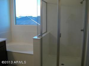 Building Photo - Gorgeous Home in Popular Lyon's Gate Community!