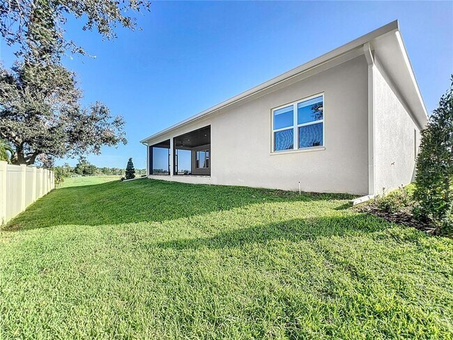 Building Photo - 1793 Lakehill Dr