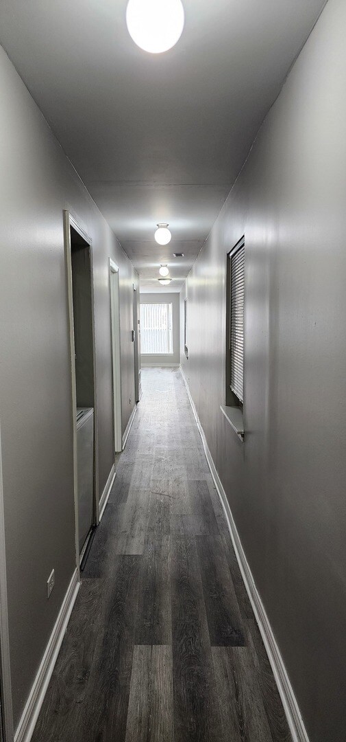 Building Photo - 642 W 123rd St