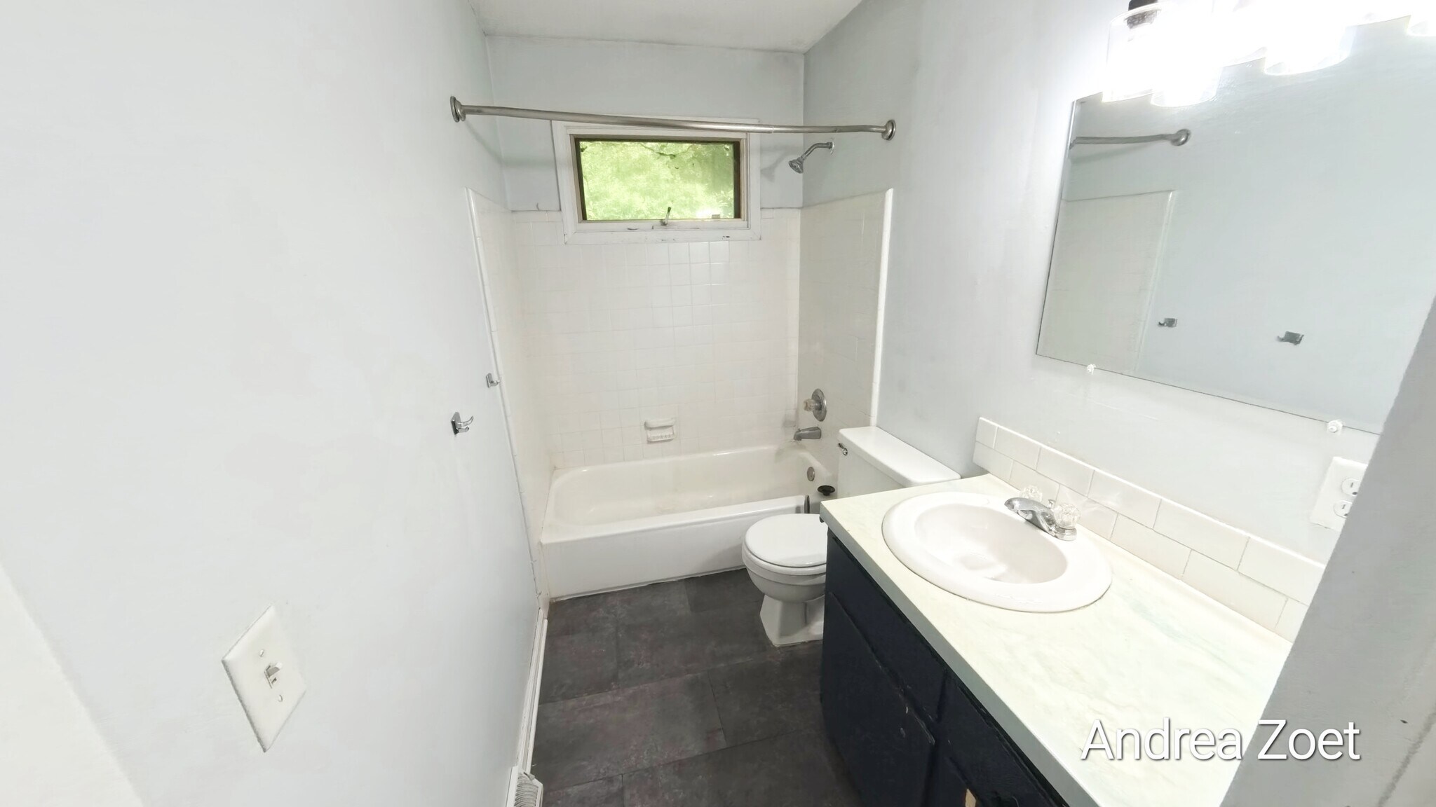 Building Photo - 2555 Ridgemoor Dr SE