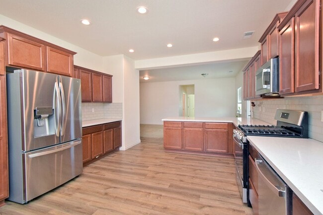 Building Photo - 18662 Ginny Crk Ct